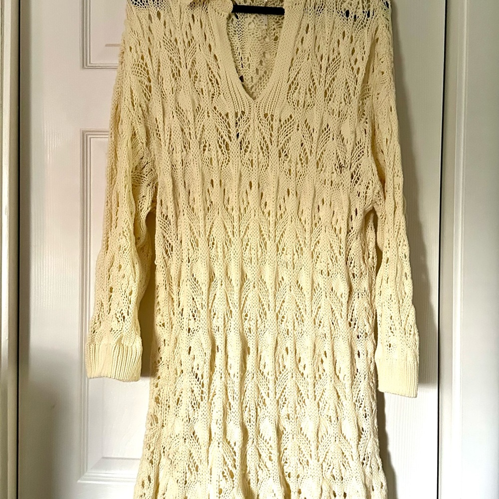 Free People Cream V-Neck Cuffed Sleeve Sweater Dress